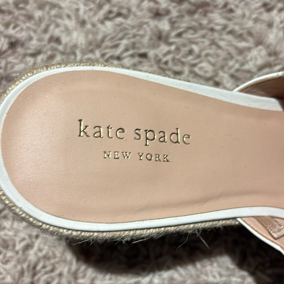 Kate Spade wedges. - Picture 2 of 7